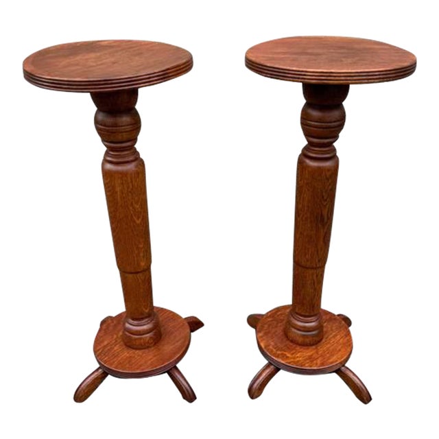 Pair of Antique Quarter-Sawn Pedestal / Plant Stands For Sale