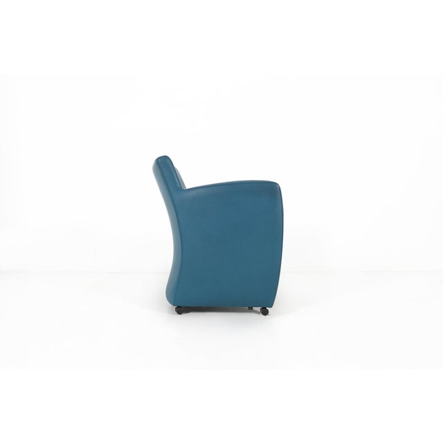 1990s Vintage Lounge Chair in Blue Leather from Leolux, 1990s For Sale - Image 5 of 16