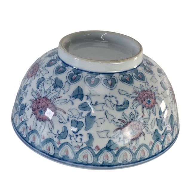Blue Vintage Chinoiserie Porcelain Bowl With Pink and Green Floral Pattern, 10 Inch For Sale - Image 8 of 9