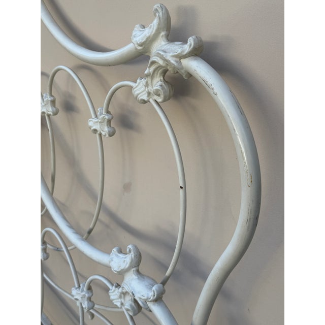 French Country Vintage Elliott's Designs White Cast Iron Brass Queen King Headboard Footboard For Sale - Image 3 of 12
