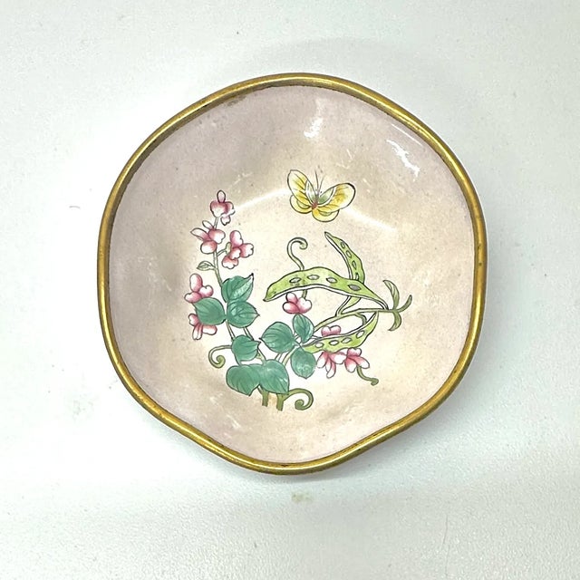 Whimsical Storytime Vintage Wall Plate Curation - Group of 7 For Sale - Image 10 of 12