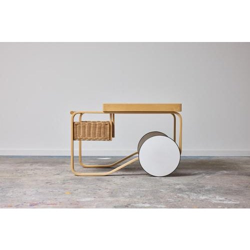 Model 900 Serving Trolley by Alvar Aalto for Artek, 1970s For Sale - Image 3 of 8