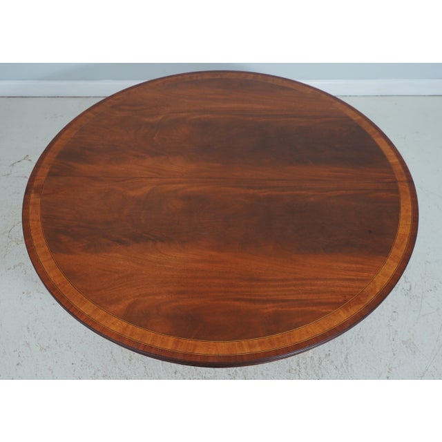 Traditional Vintage Round Mahogany Inlaid Dining Table W. 2 Leaves For Sale - Image 3 of 18