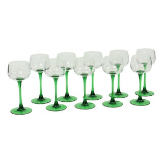 Vintage Luminarc Alsace Wine Glasses with Green Base, 1970s, Set of 10 For Sale
