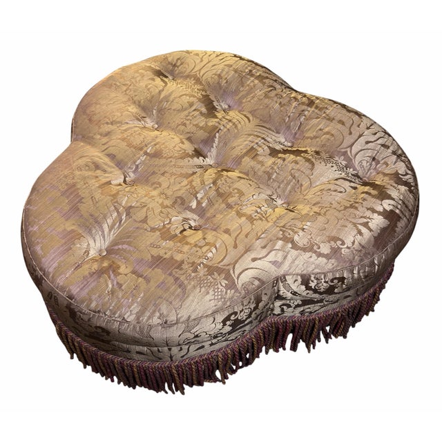 Victorian Rose Tarlow Melrose House Attr. Tufted Trefoil Ottoman in Silk Damask W Bullion Fringe For Sale - Image 3 of 5
