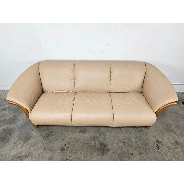 Leather Ekornes Stressless Sofa Manhattan For Sale In Los Angeles - Image 6 of 12