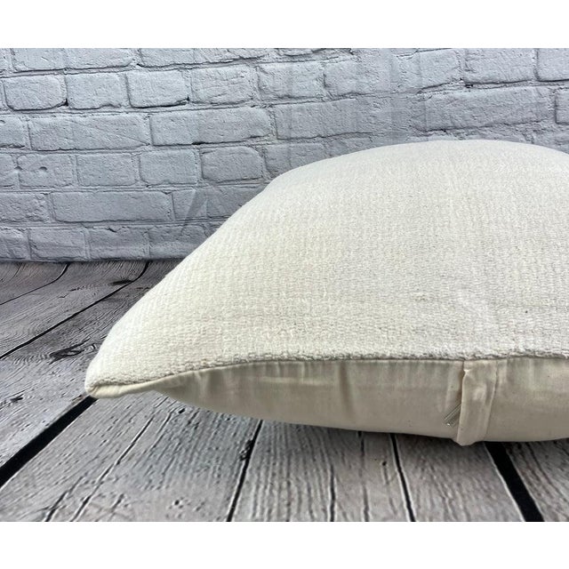20 x 20 Hemp Pillow Turkish Cushion Natural Grayish White Pillow Cushion Cover For Sale - Image 4 of 4