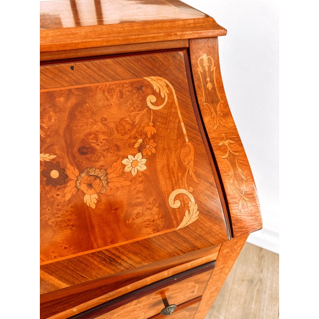 Louis XV Italian Bombé Marquetry Secretary Desk, 1960s For Sale - Image 17 of 18