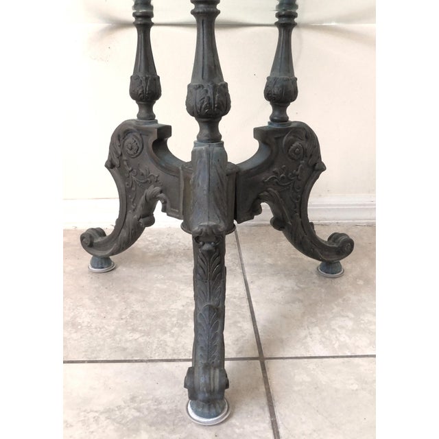 Early 20th Century Antique Ornate Clover Shaped Cast Iron & Thick Glass Side/End Accent Table For Sale - Image 5 of 13