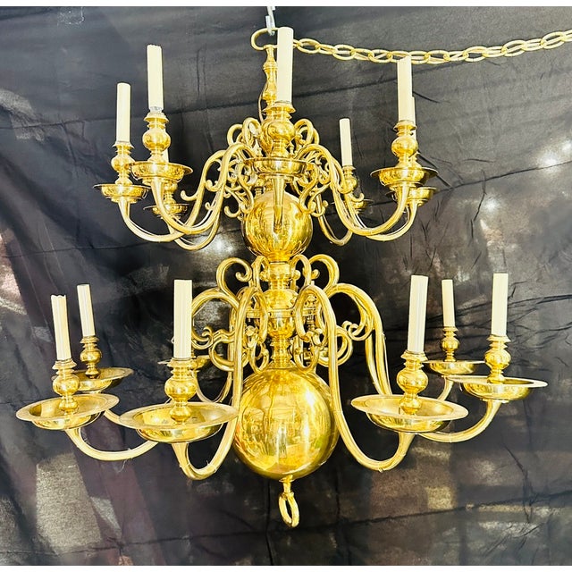 17th Century Antique 17th Century Dutch Brass 16-Light Cannonball Chandelier For Sale - Image 5 of 12