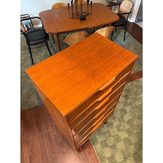 A Mid Century Modern Tallboy in Teak by Austinsuite, Circa 1960s, Attributed For Sale - Image 12 of 12