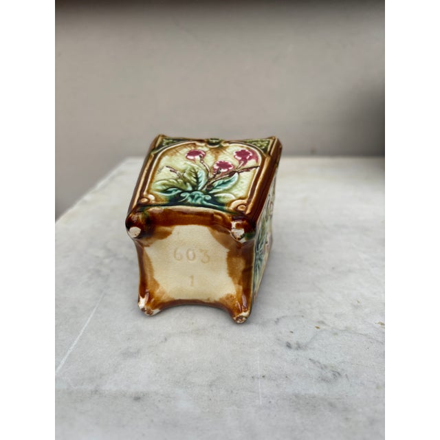 Late 19th Century Small French Majolica Cache Pot Onnaing, Circa 1890 For Sale - Image 5 of 6