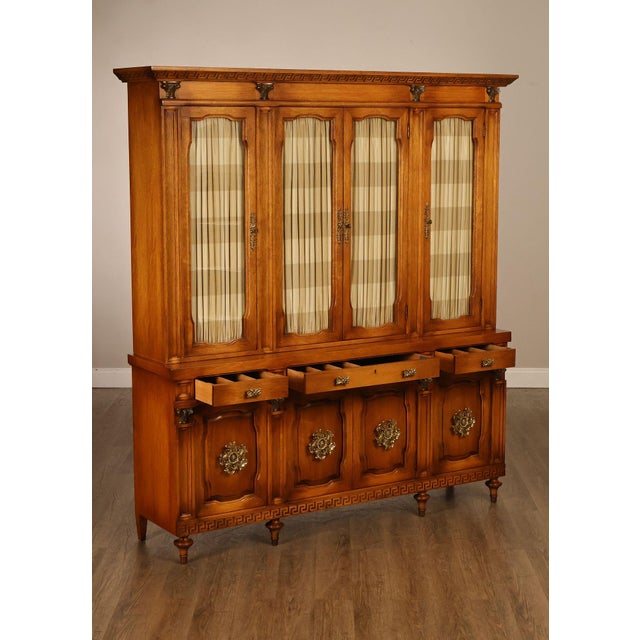 Daniel Jones Inc. Custom Regency Style Bookcase or China Cabinet For Sale - Image 4 of 18