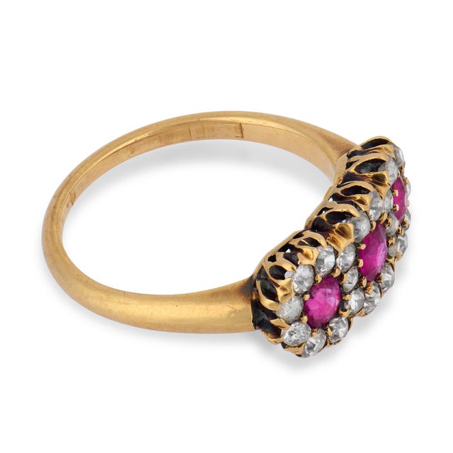 Early 20th Century Victorian Ruby Diamond 14k Yellow Gold Triple Cluster Ring, Size 6.75 For Sale - Image 4 of 6