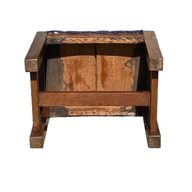 Early 20th Century Antique Arts & Crafts / Mission Oak Footstool Attributed to Stickley Brothers For Sale - Image 10 of 10