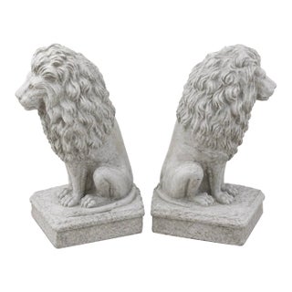 Late 20th Century Pair of Weathered Concrete Garden Lions For Sale