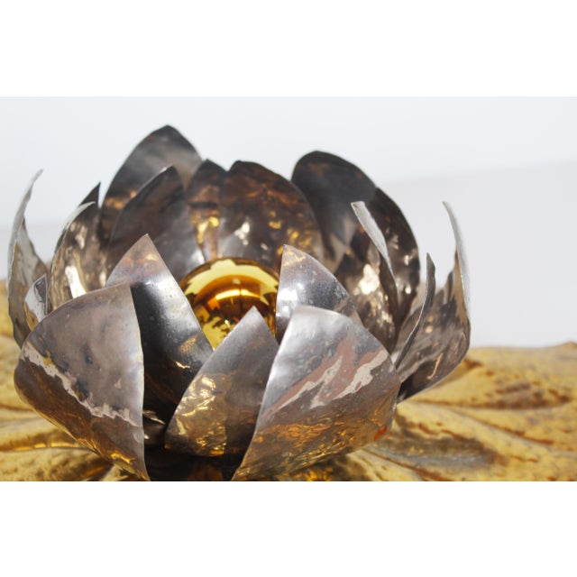 Gold Vintage Waterlily Table Lamp by Tommaso Barbi for Bottega Gadda, Italy, 1960s For Sale - Image 8 of 10