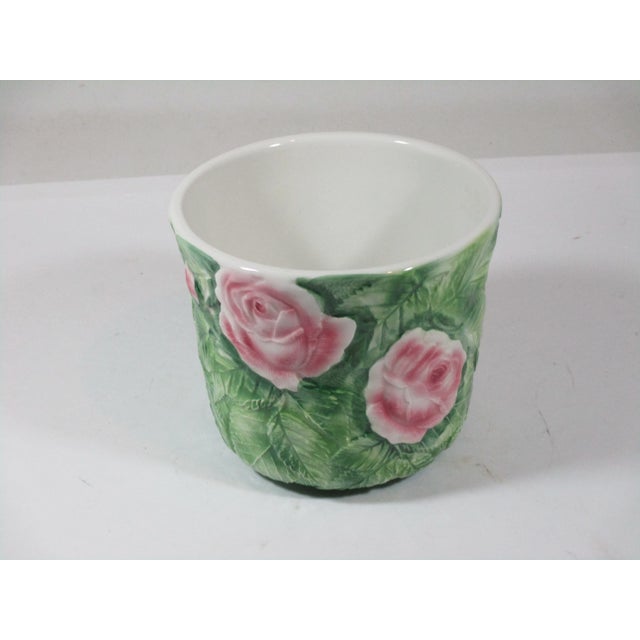 Shabby Chic 1980s Italian Rose Cachepot For Sale - Image 3 of 7
