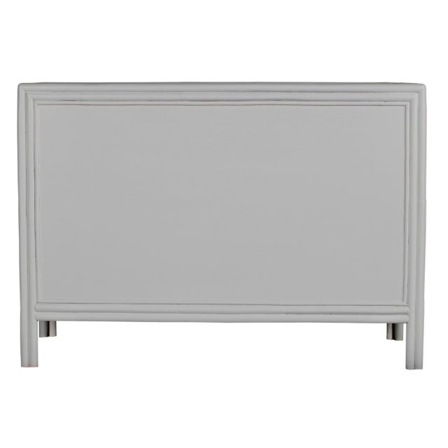 Not Yet Made - Made To Order Bermuda Six-Drawer Dresser - Light Gray For Sale - Image 5 of 6