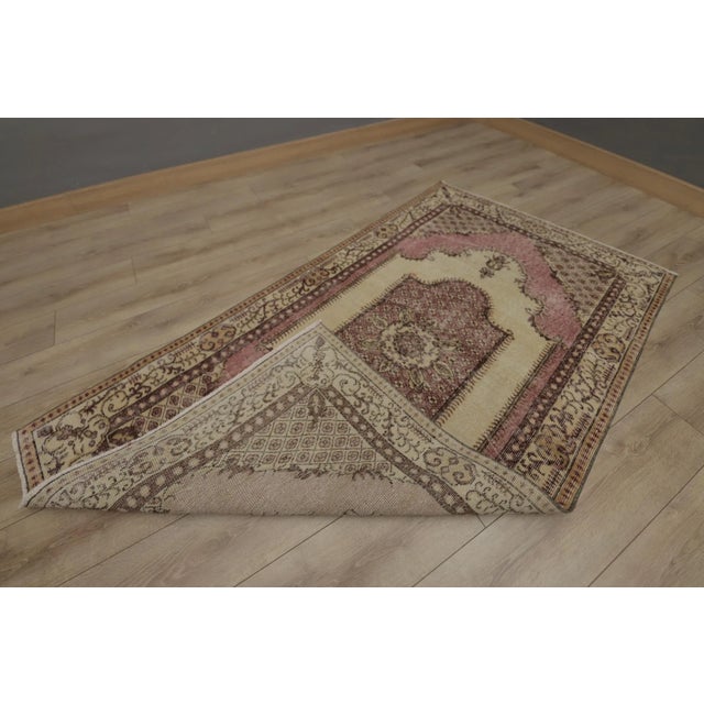 1970s Turkish Floral Desing Oushak Accent Rug For Sale - Image 12 of 13