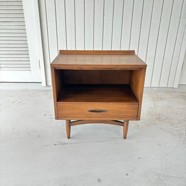 1960s Broyhill Sculptra Mid-Century Modern Nightstand, Attributed For Sale - Image 9 of 11