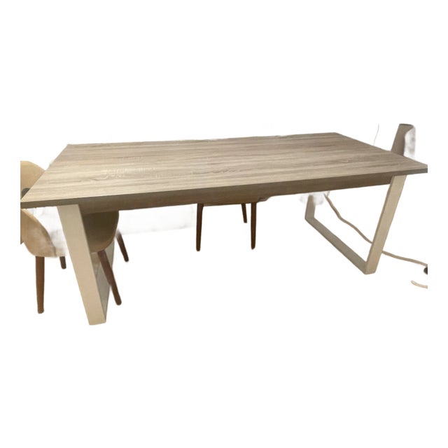 Scandinavian Eco-Friendly Dinning Table For Sale