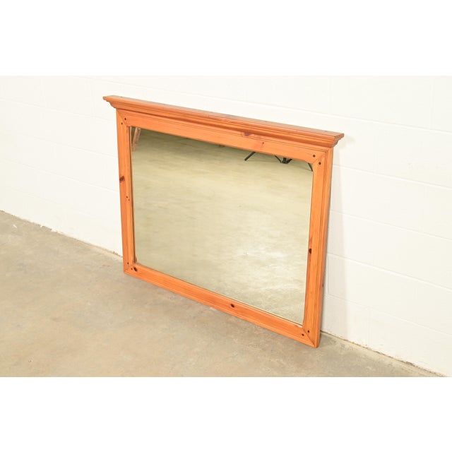 American Ethan Allen American Colonial Solid Pine Framed Wall Mirror For Sale - Image 3 of 12