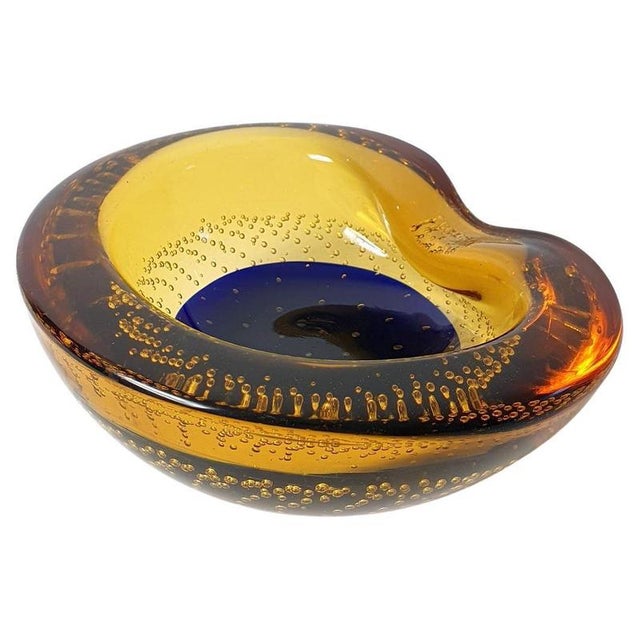 Mid-Century Modern Organic Murano Glass Bowl, Italy, 1960s For Sale - Image 4 of 9