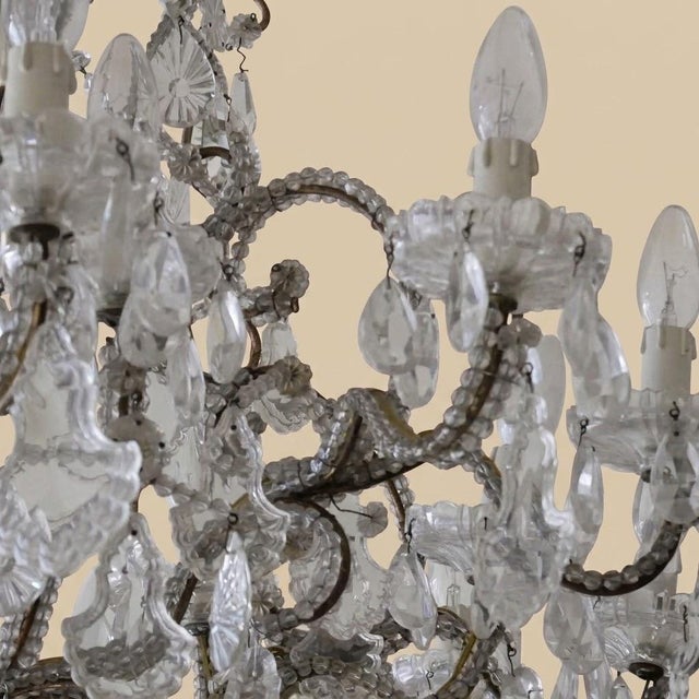 Louis XV French 18-Light Chandelier in Crystal and Metal, 18890s For Sale - Image 13 of 17
