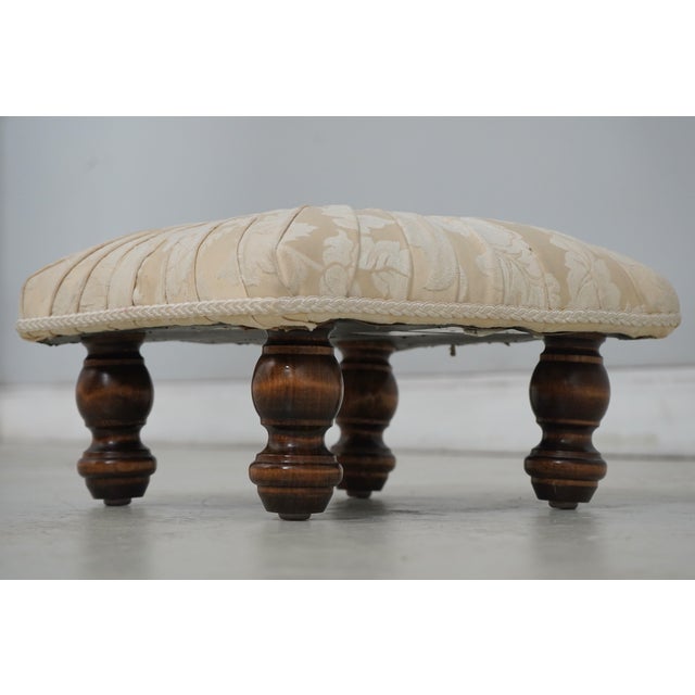 Age: Approx: 30 Years Old Details: High Quality Construction Tufted & Pleated Traditional Style Nice Turned Legs Offered @...