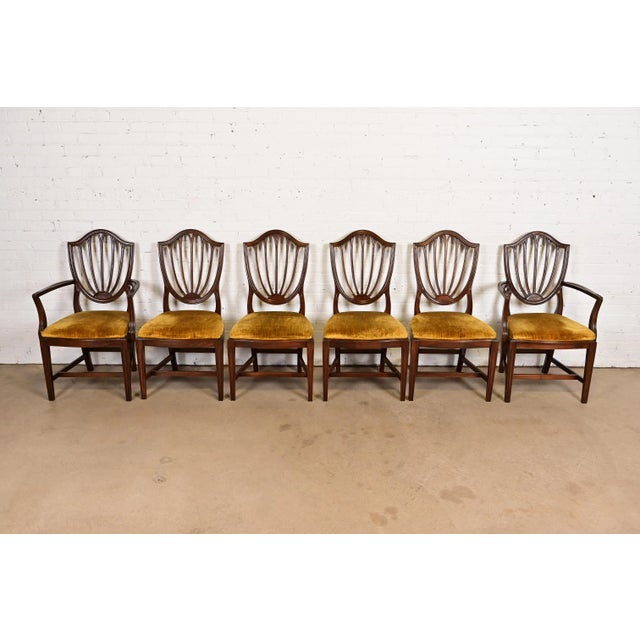 English Ethan Allen Federal Mahogany Shield Back Dining Chairs, Set of Six For Sale - Image 3 of 14