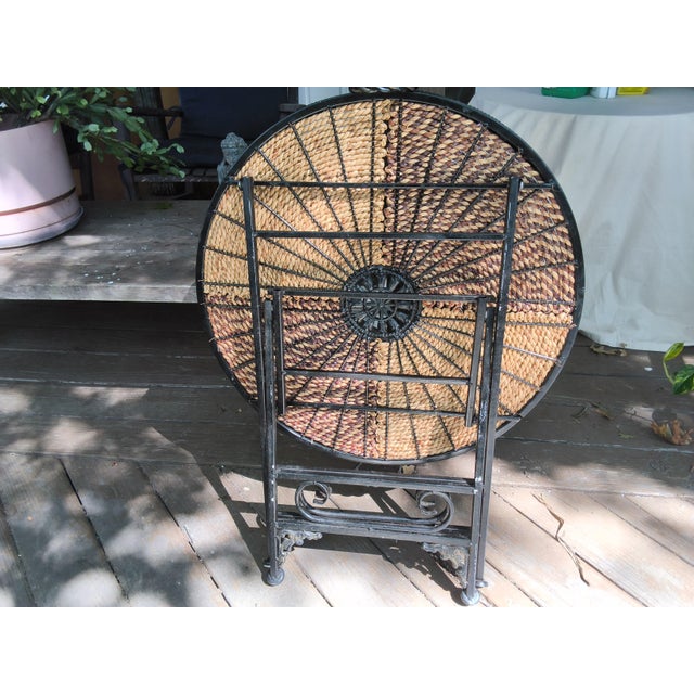 Hollywood Regency Vintage Hollywood Regency Woven Wicker and Wrought Iron Round Tray Table. For Sale - Image 3 of 16