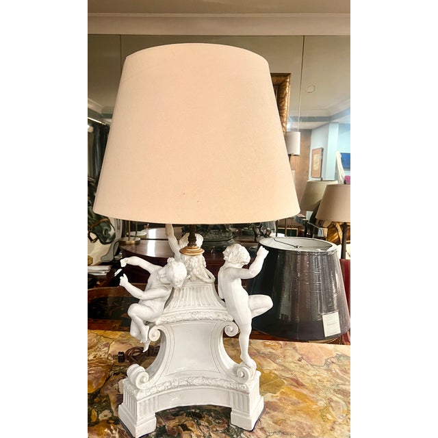 Mid 20th Century Mid-20th Century Italian Splendor Porcelain Cherub Lamp – Hollywood Regency / Italian Neoclassical Putti Table Lamp For Sale - Image 5 of 13