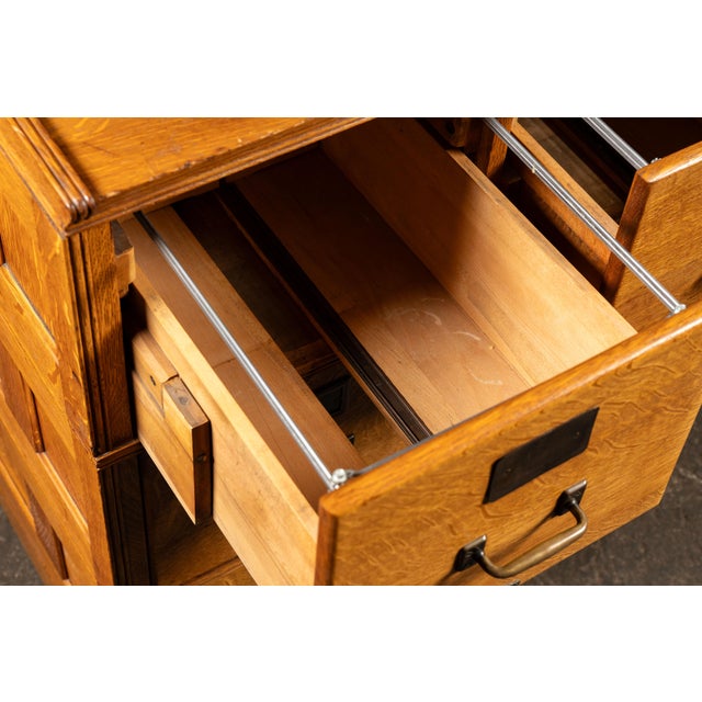 Early 20th Century Quartersawn Oak Three-Section Modular File Cabinet For Sale - Image 13 of 14