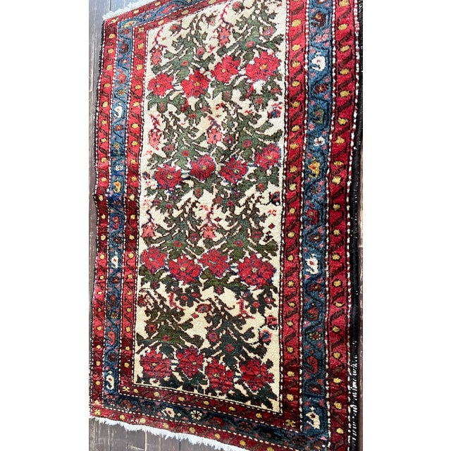Antique Persian Bakhtiari Rug Size: 2'7" X 4'0" For Sale - Image 4 of 9