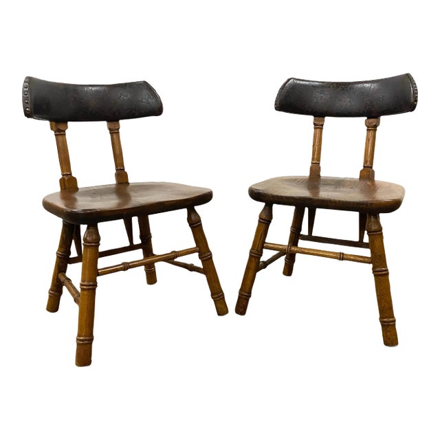 Vintage Dixie Furniture Company Young Hinkle Corporation Curved Back Pub Chairs - Pair For Sale