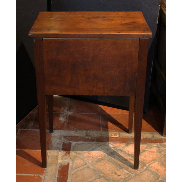 Traditional C. 1800 American Federal Period Side Table For Sale - Image 3 of 5