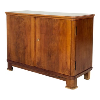 Vintage Chest of Drawers For Sale