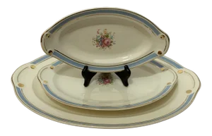 Vintage 1940's Taylor Smith Platters - Set of 3