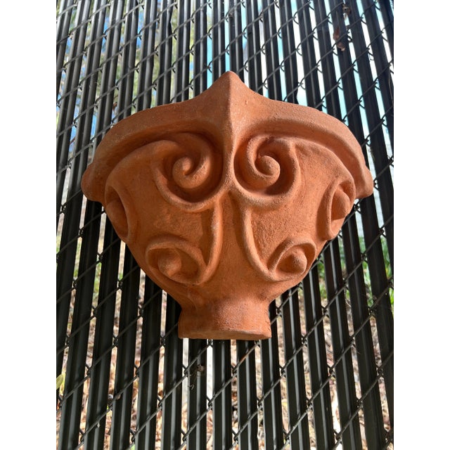 2020s Terracotta Wall Pocket Vase Giglio For Sale - Image 5 of 6