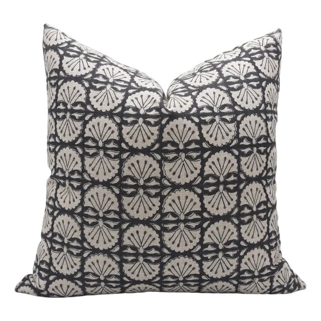Fabdivine Handmade Pillow Cover 24x24 Inch Block Printed Decorative Cushion- Bijhni For Sale