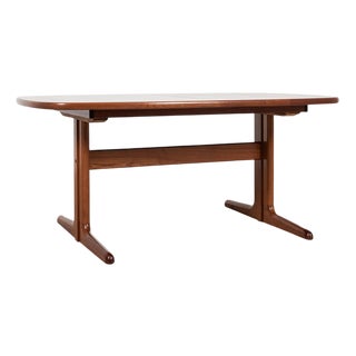 Mid-Century Modern Danish Extendable Oval Dining Table in Teak from Skovby, 1960s For Sale