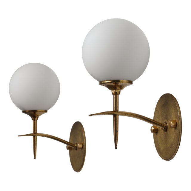 Vintage Italian Wall Sconces in Brass and Opaline Glass, 1950s, Set of 2 For Sale