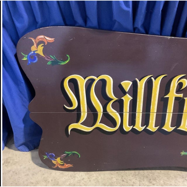 Vintage Statement German Willkommenhaus Hand Painted Wooden Folk Art Sign For Sale - Image 4 of 4