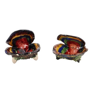 1920s Pair of Two Majolica Oyster Shell Salt Cellars With Mussel Shells Feet, Portuguese Palissy Ware, Earthenware For Sale