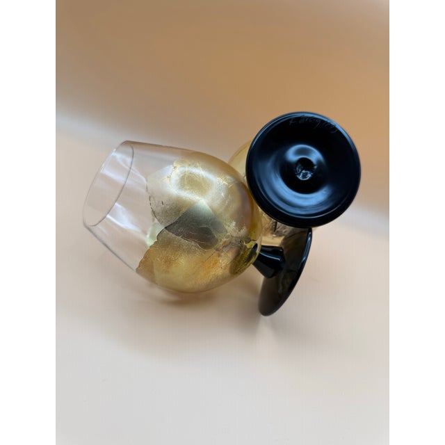 Gold 1983 Randy Strong Signed Gold Leaf Art Glass Brandy Snifters – Pair For Sale - Image 8 of 9