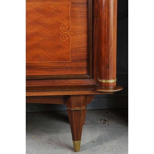 1930s French Cherrywood Marquetry Vitrine attributed to Jules Leleu, 1930s For Sale - Image 5 of 11