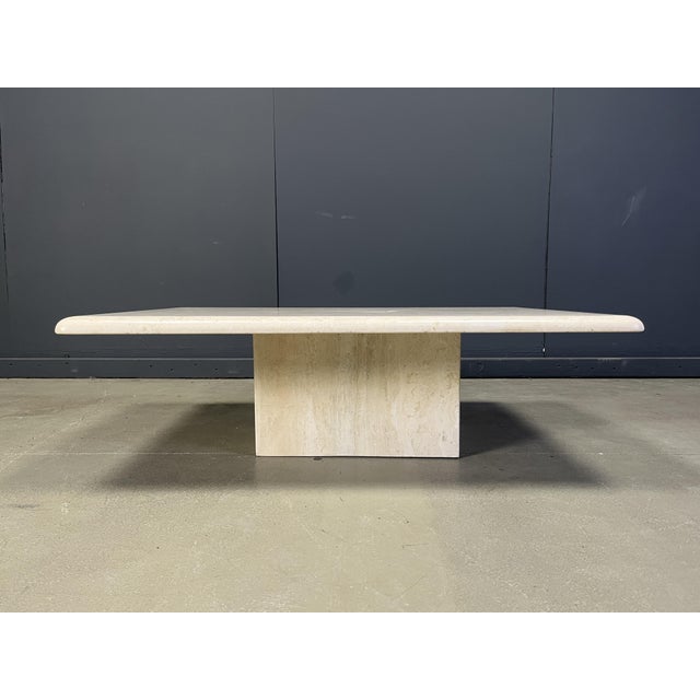 Travertine Coffee Table, Italy, 1970s, in Very Good conditions. Designed 1970 to 1979