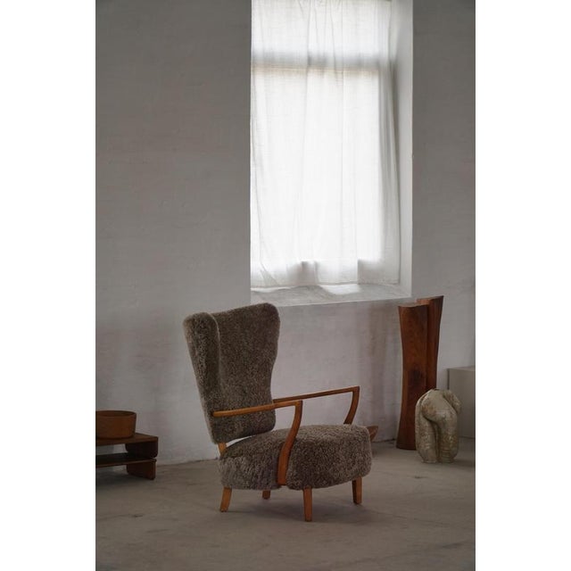 Danish Modern High-Back Lounge Chair in Oak and Lambswool by Viggo Boesen, 1950s For Sale - Image 17 of 18