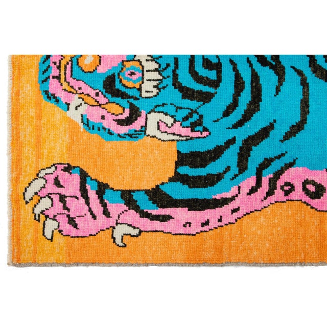Textile 5 X 9 Hand Knotted Orange Modern Wool Rug With a Tiger Motif For Sale - Image 7 of 10